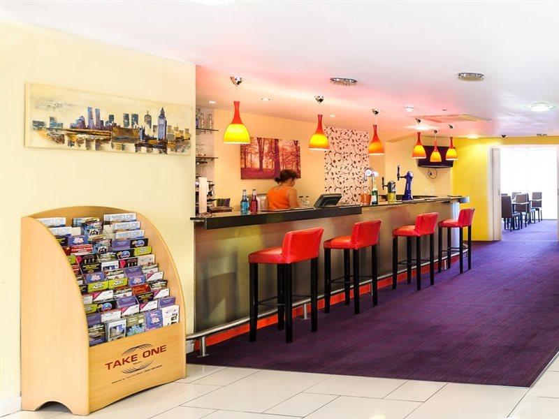 The Luton Hotel Ngoại thất bức ảnh