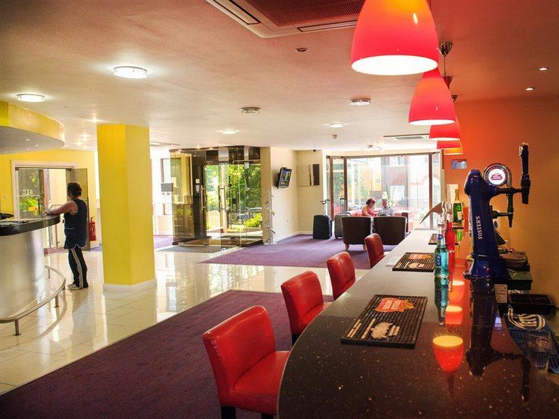 The Luton Hotel Ngoại thất bức ảnh