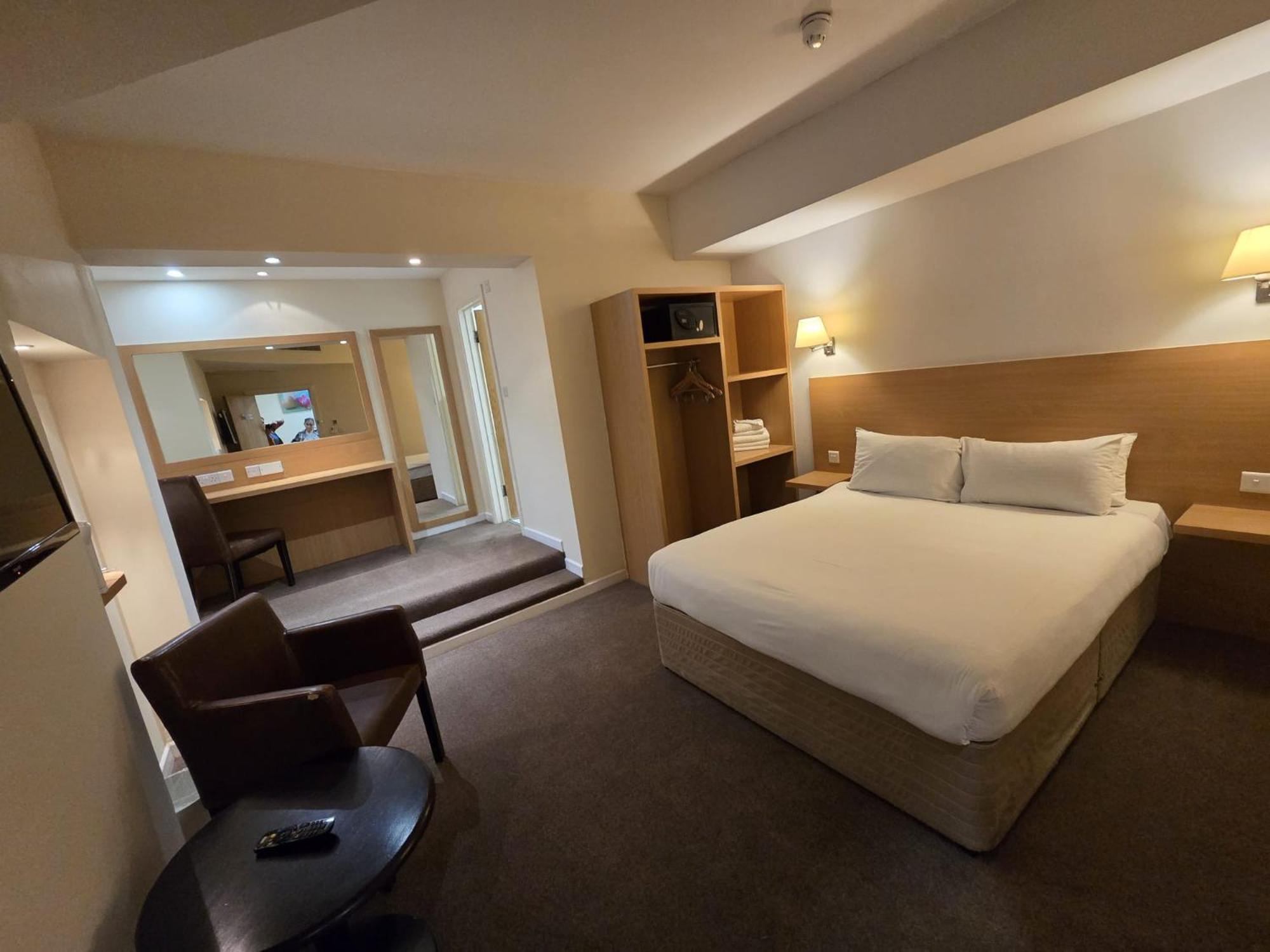 The Luton Hotel Ngoại thất bức ảnh