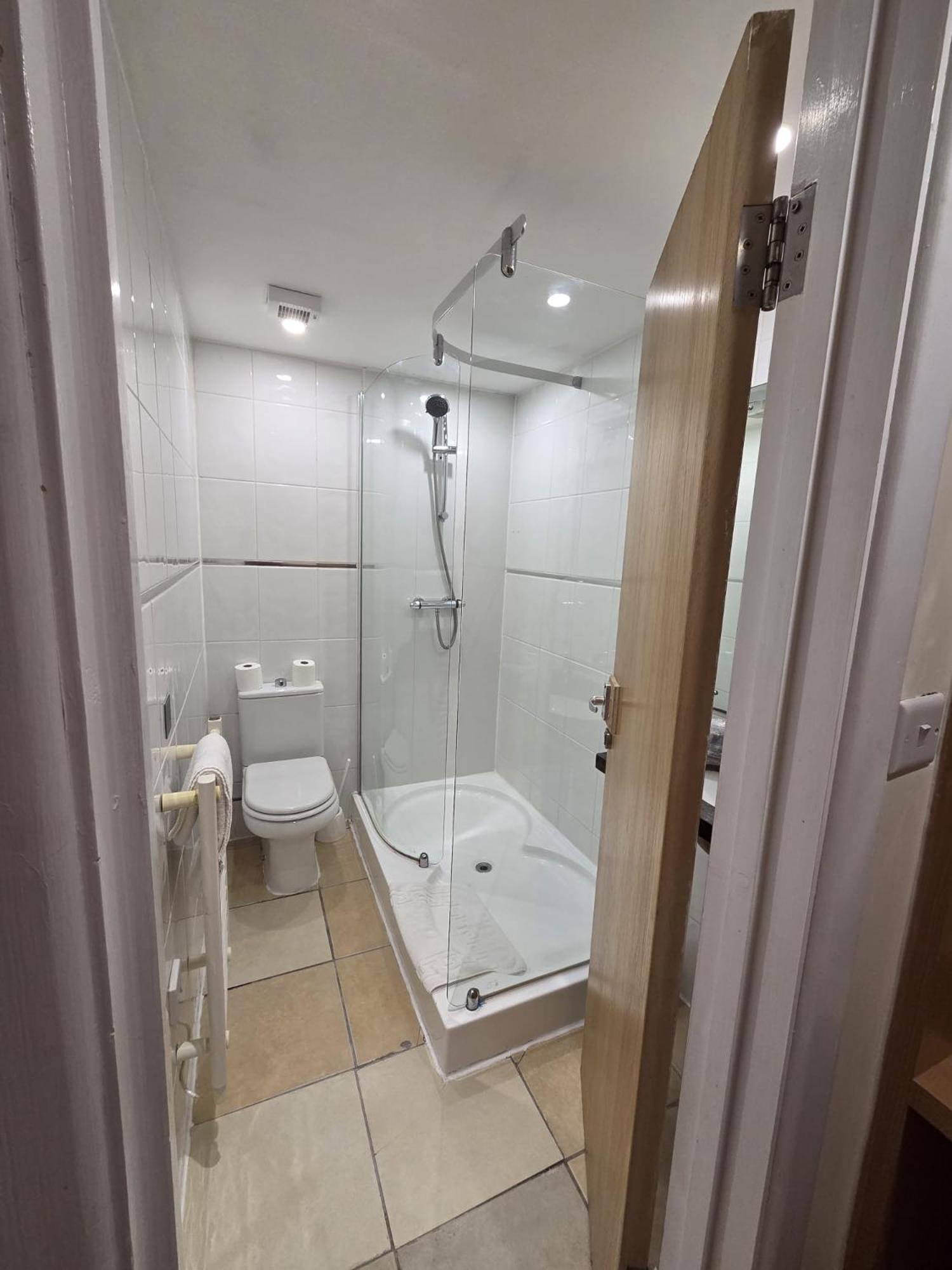 The Luton Hotel Ngoại thất bức ảnh