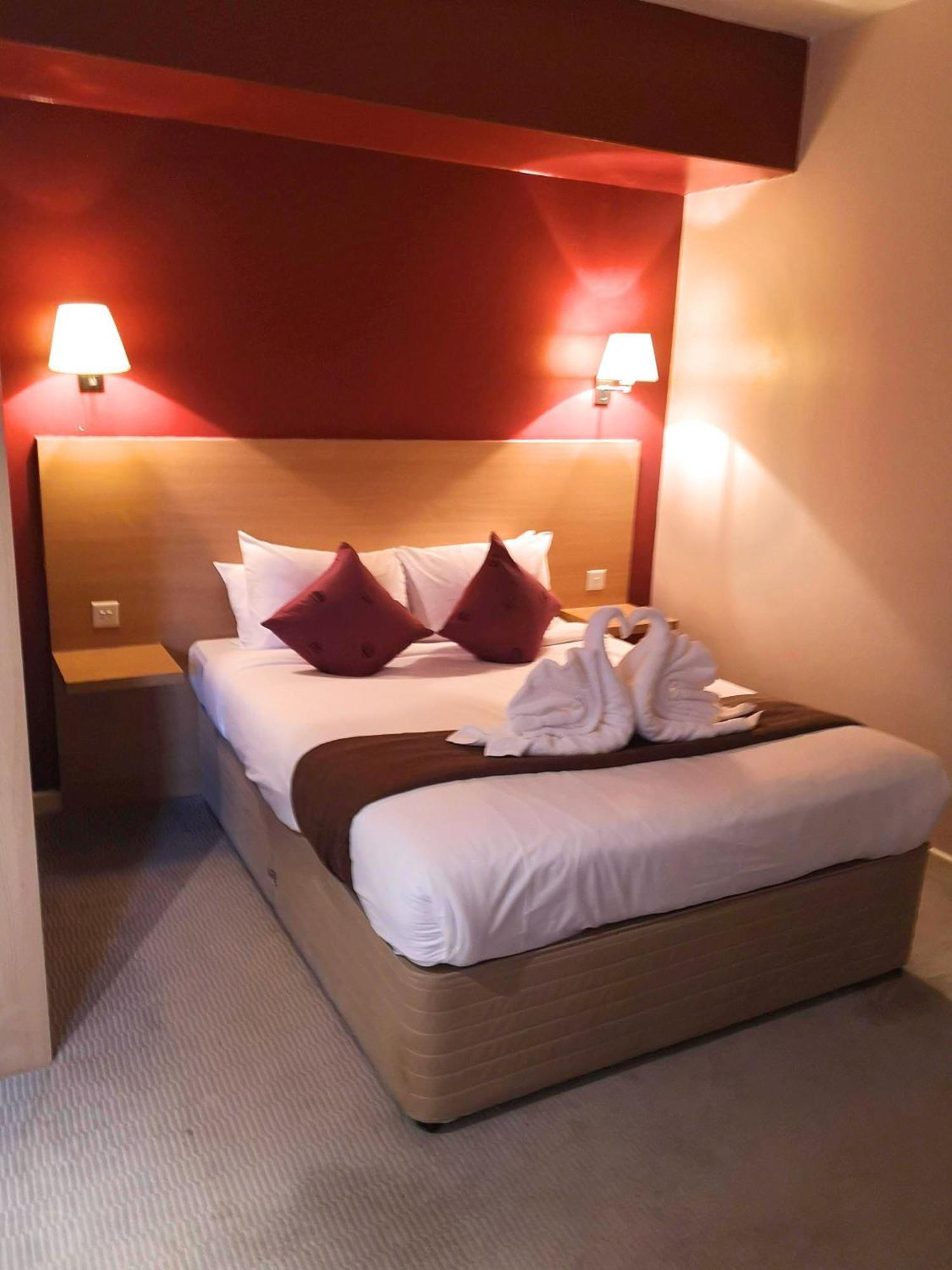 The Luton Hotel Ngoại thất bức ảnh