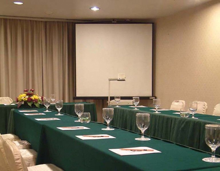 The Luton Hotel Ngoại thất bức ảnh